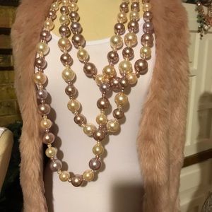 🌸🌸Love Tres Faux Fur Vest🌸🌸